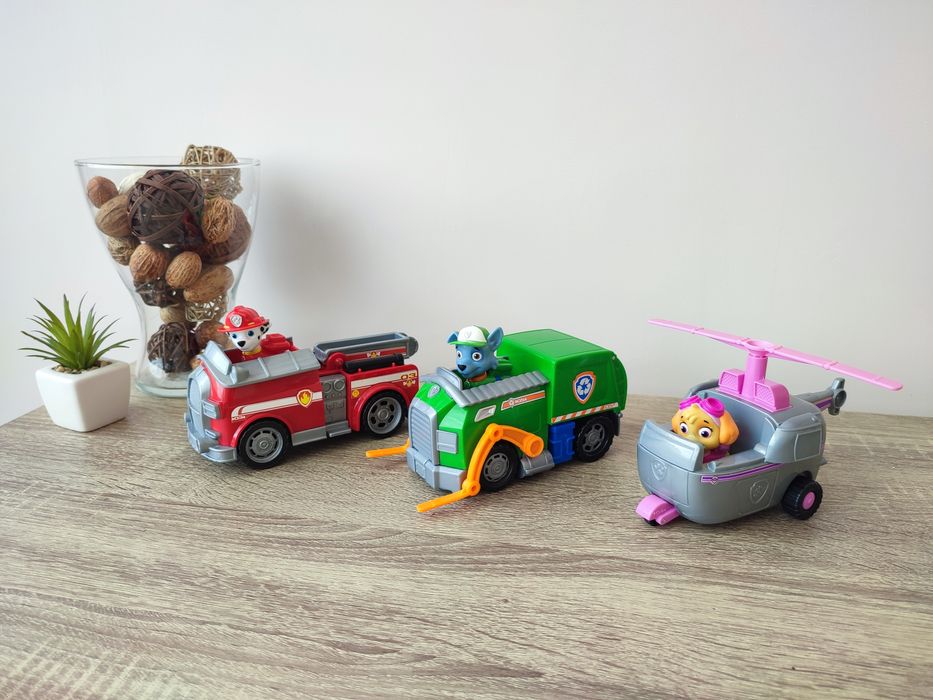Щенячий патруль машинки героїв з щенятами
