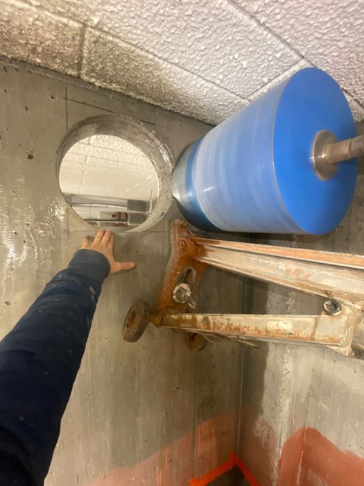 Wiercenie otworów w betonie, przewierty w betonie, cięcie Gdynia