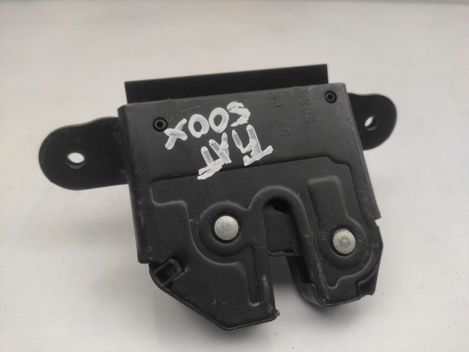 Fechadura / fecho da mala FIAT 500X (334_)