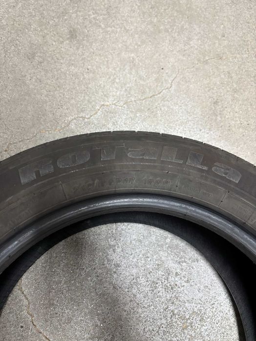 Pneus 215/60/R17 em bom estado