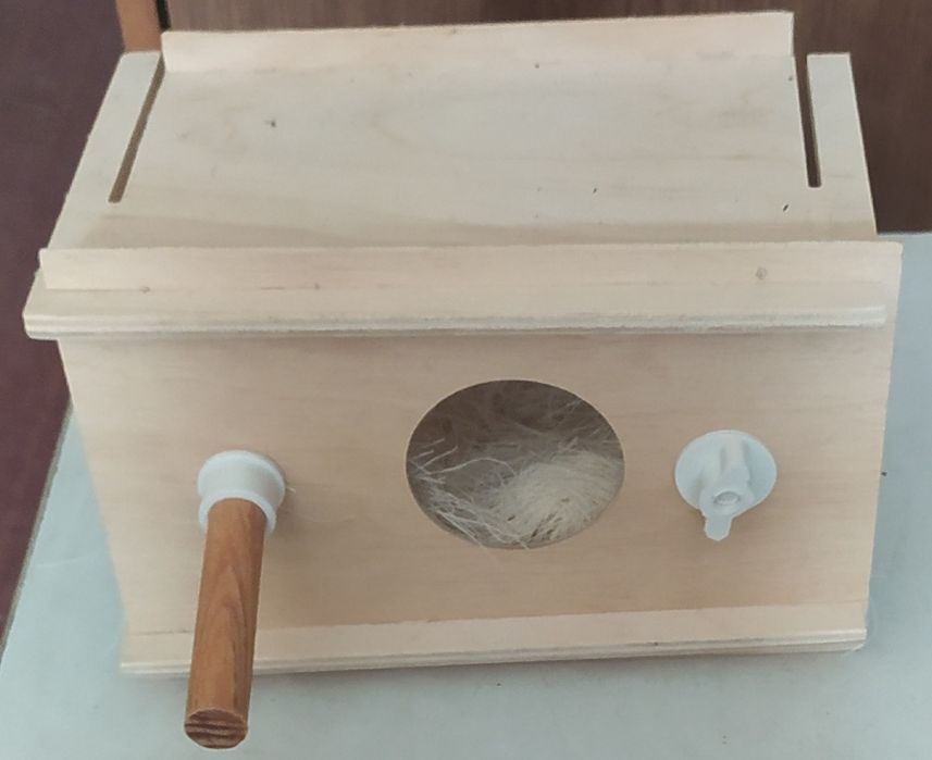 Дом-гниздо для птиц