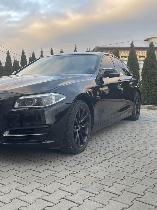 БМВ ф10 в идеальном состоянии