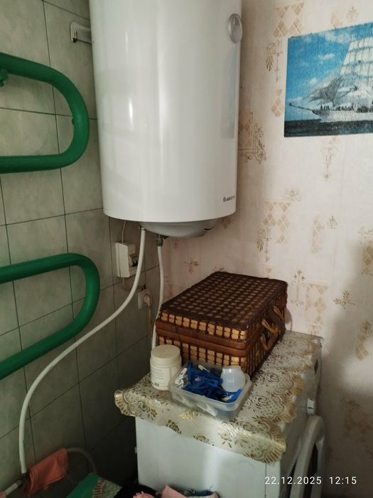 Продається двох кімнатна квартира