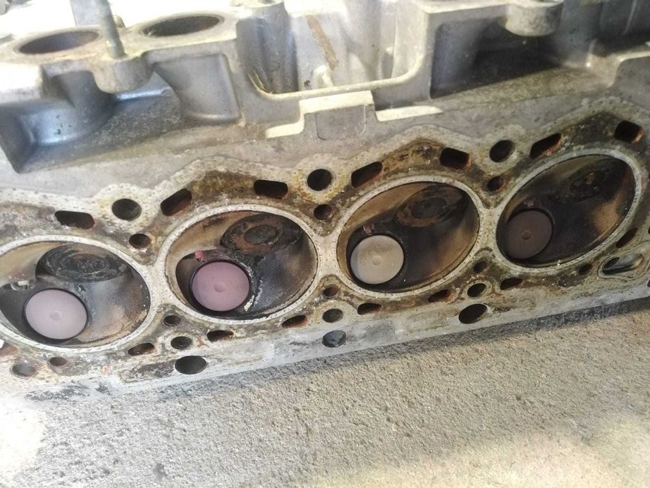 Cabeça do Motor Peugeot 206 1.1i HZF 1998 a 2003