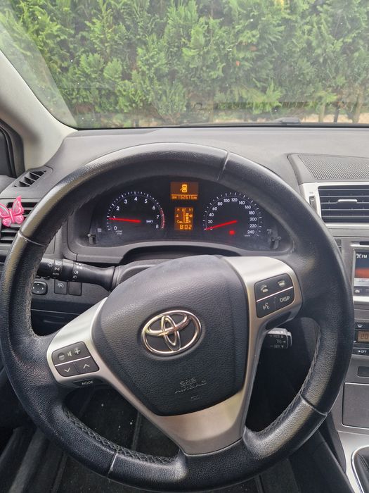 Sprzedam samochód toyota