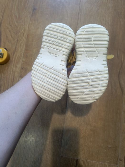 Босоніжки Clarks 22