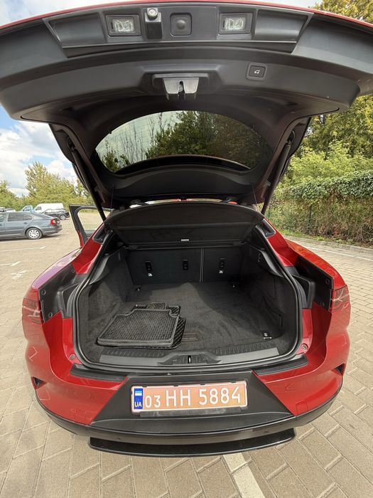 Продаеться jaguar i-pace