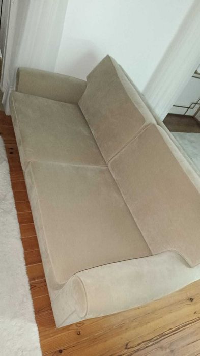 Sofá 3 lugares 200cm