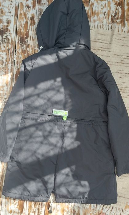 Куртка на весну в ідеальному стані 158