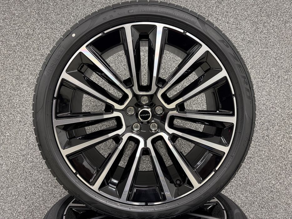 Nowe oryginalne alufelgi 22 koła letnie Volvo XC90