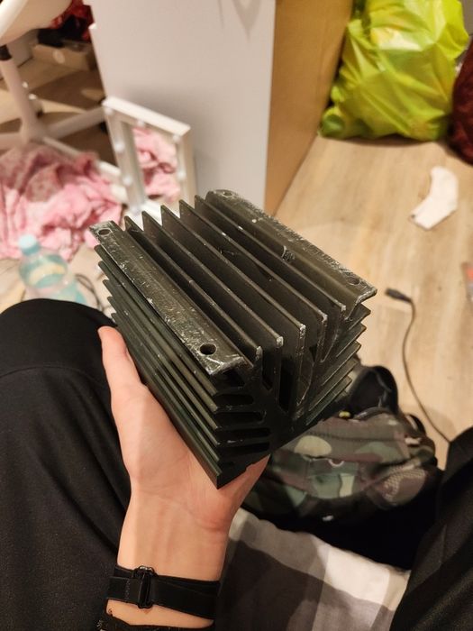 radiator 10×10×14 cm