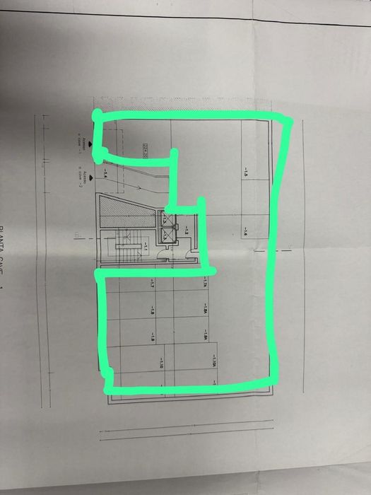 Garagem de estacionamento  360m2