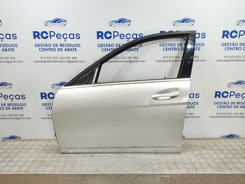 Porta Frente Esquerda Mercedes Benz Classe C W204