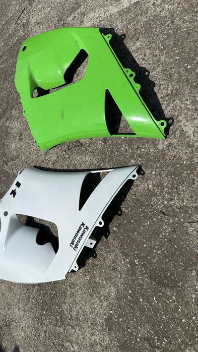 kawasaki zx6r пластик - Купити запчастини для транспорту БУ та