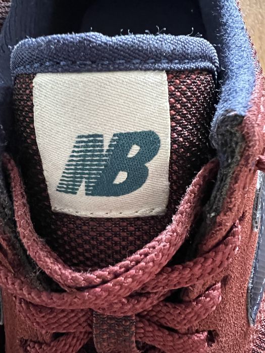 Sapatilhas New Balance Bordeaux/Azul - Tamanho 35 (Bom Estado)