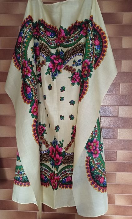 Хустина квітчаста шерстяна