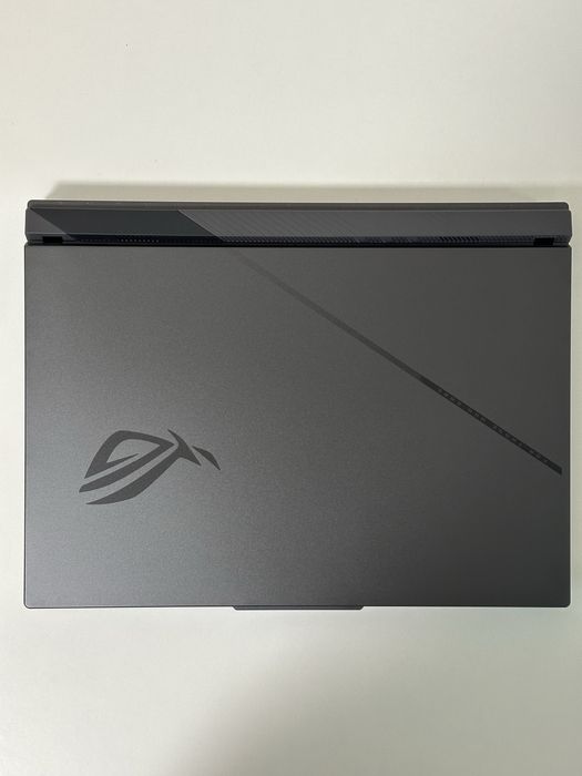 ASUS Rog Strix G16/RTX5070TI/Ryzen9