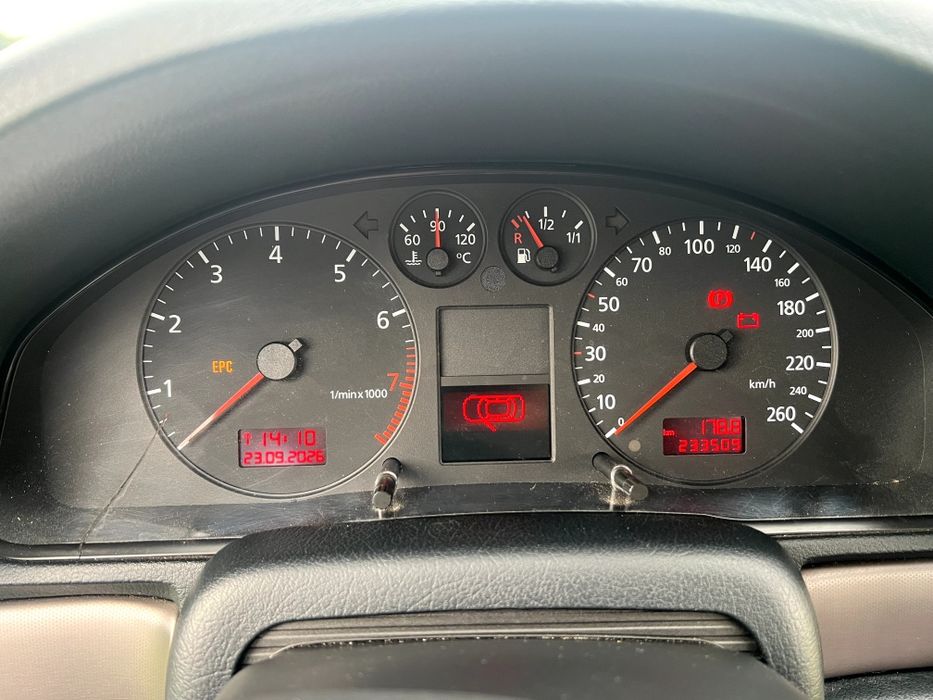 Продам Audi A 4 B 5