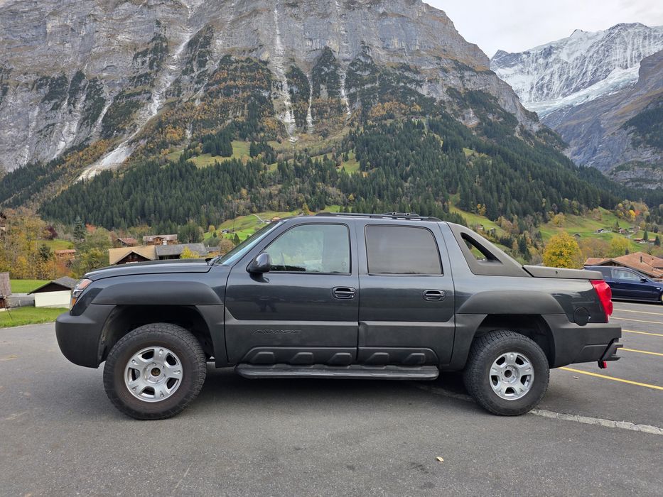Chevrolet avalanche GPL 5.3 V8 ( iuc65€ )