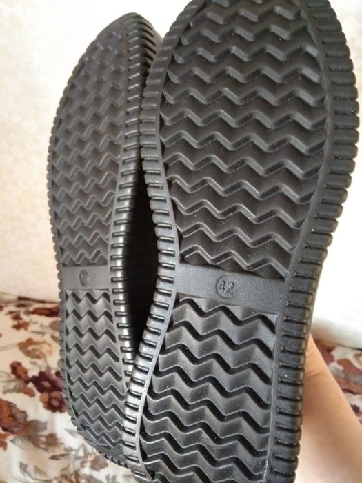 Ботинки новые  женские