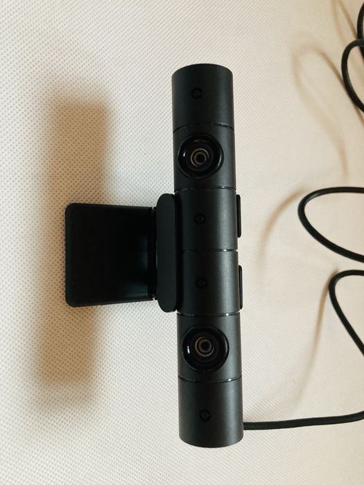 Konsola PlayStation 4 Slim + 2 pady + 2 kontrolery move + kamera