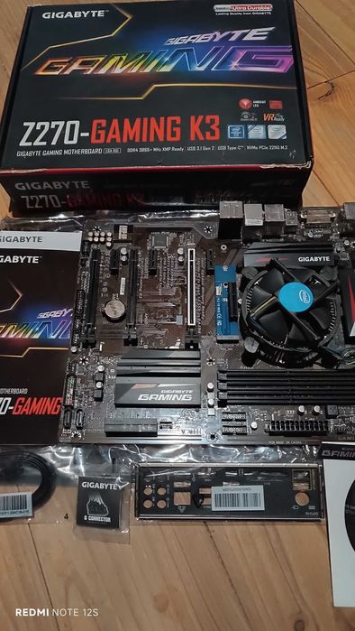 Gigabyte Z270-Gaming K3 + Intel CELERON G 3900  + DDR4  4GB
