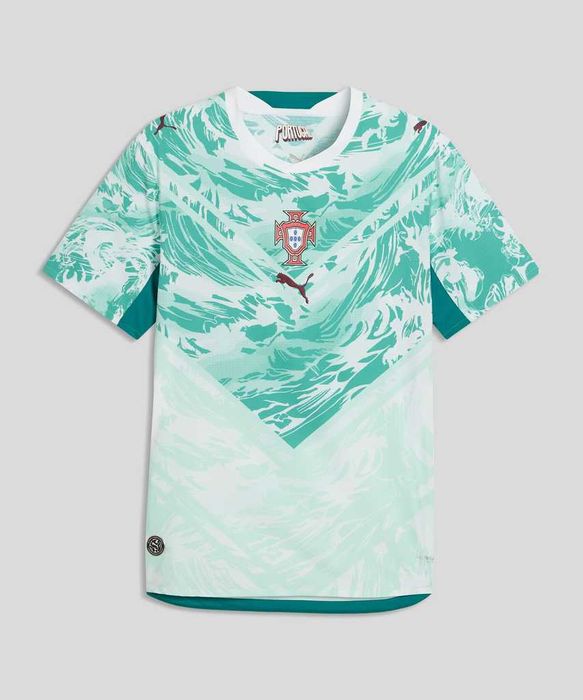 Camisolas vermelha e azul de Portugal para o Mundial 2026