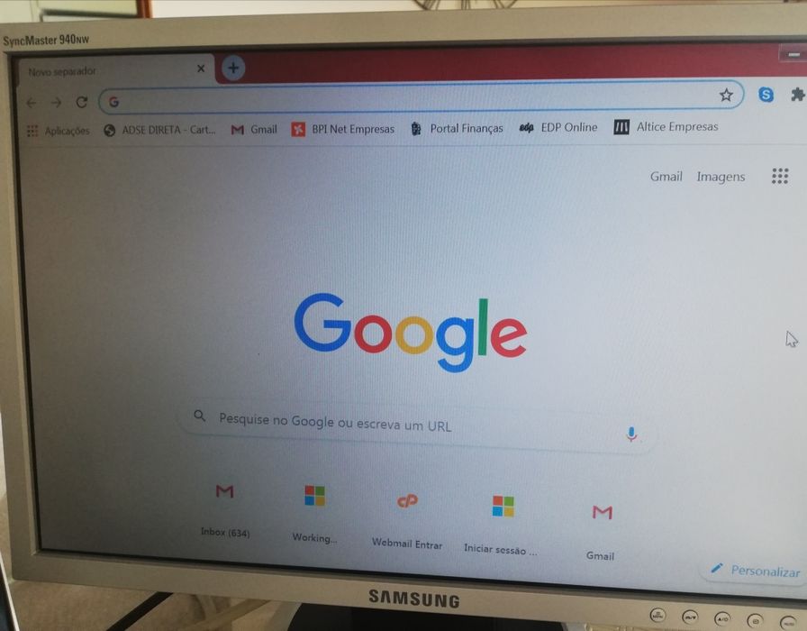 19-inch LCD Monitor (48 cm Diagonal), Samsung Brand (Resolution: 1440x900)64552036915843120