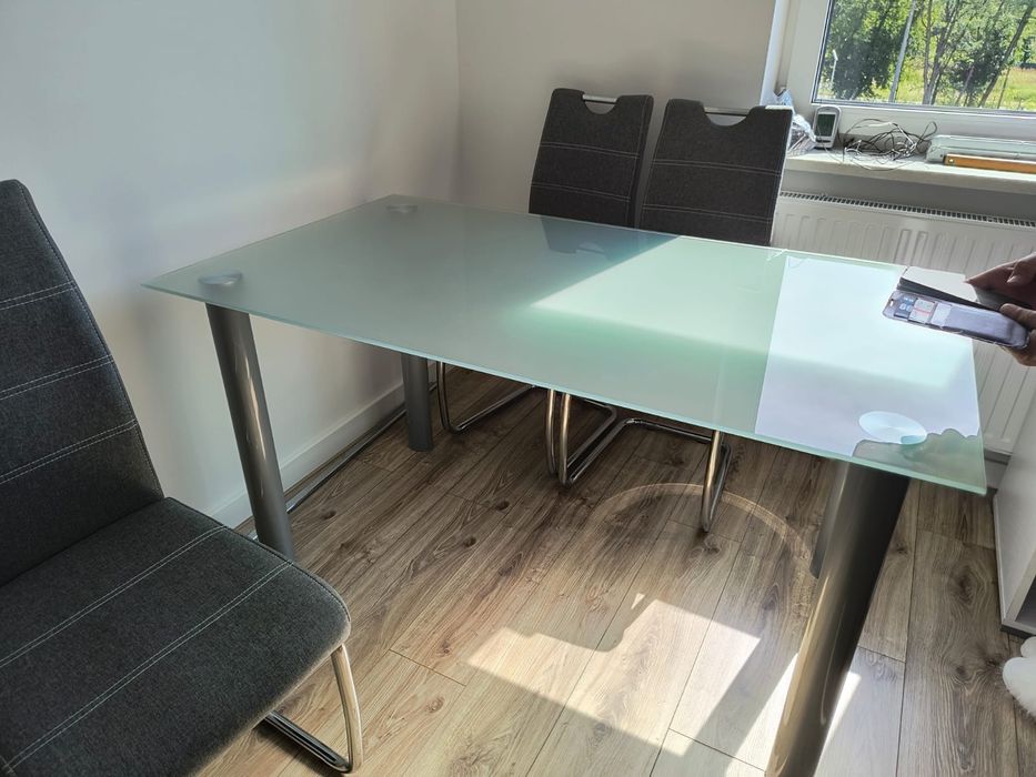 Stół szklany stan bardzo dobry