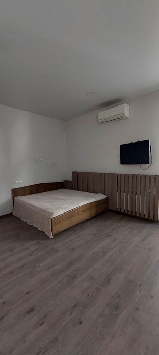S Продам 1 комнатную квартиру  с ремонтом
