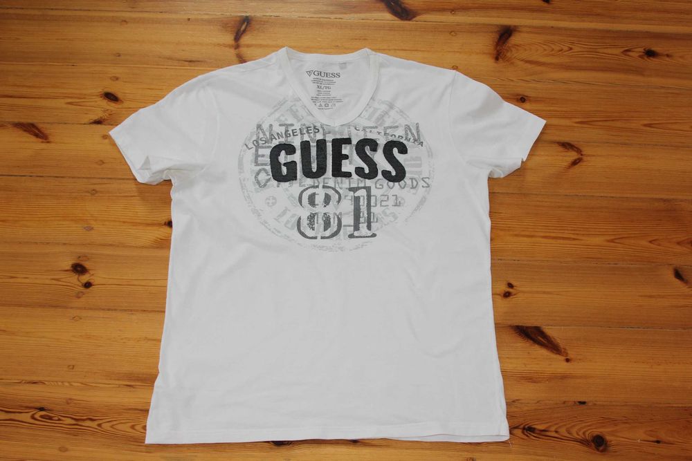 Guess T-shirt z nadrukiem XL