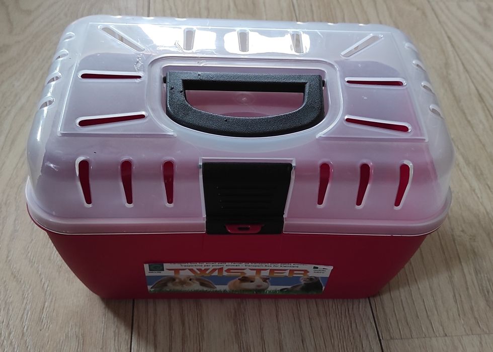 Sprzedam transporter dla świnki morskiej, chomika , królika