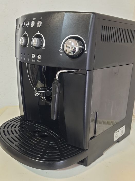 Кофемашина DeLonghi Magnifica ESAM 4000 — Після повного ТО.