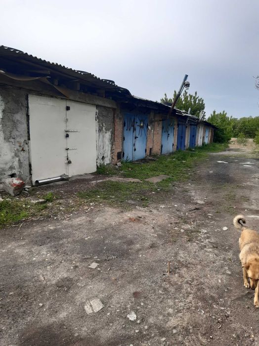 Продам гараж 6х5 на пхз за 11 школою