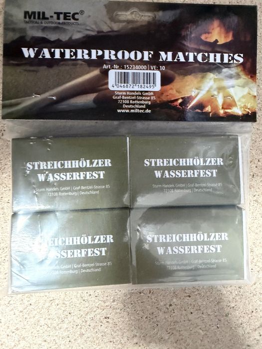 Fósforos prova de água