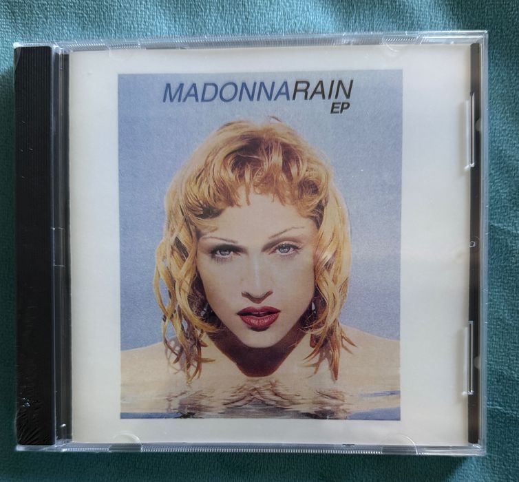 Madonna varios itens SELADOS