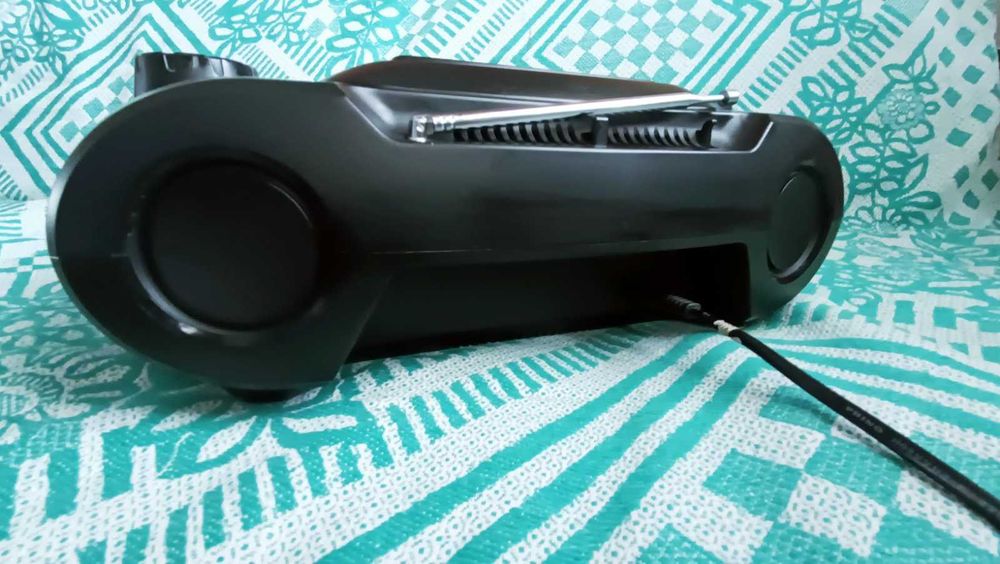 Бумбокс Philips az 3831  USB+CD+Radio+AUX