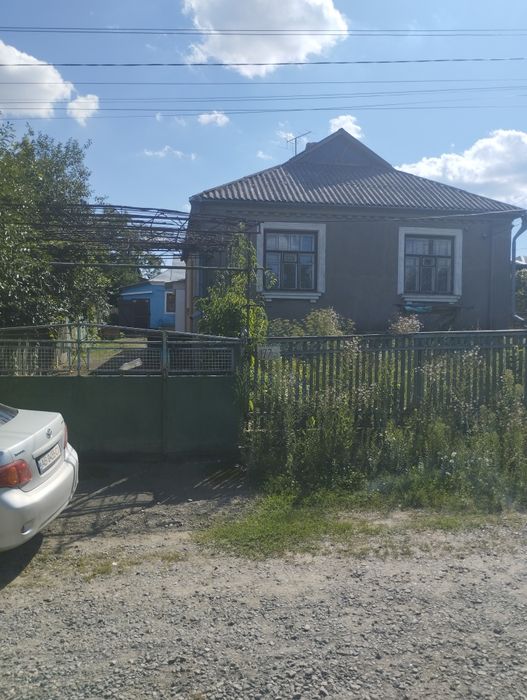 Продаж будинку ''