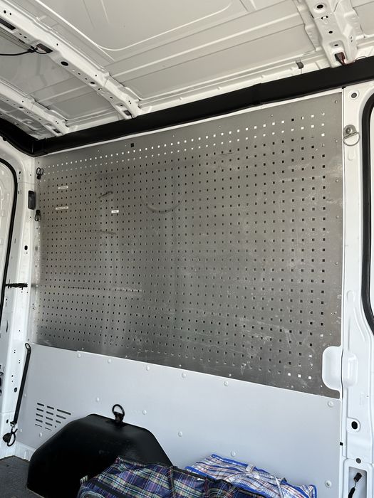 Продам Ford Transit L3H2 пробіг 125тис.км. 170к.с. автомат