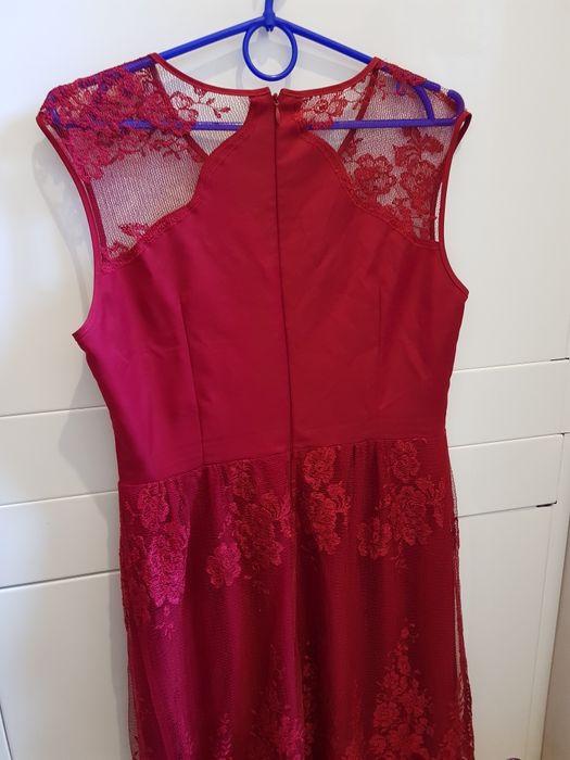 Sukienka czerwona Vissavi L 40