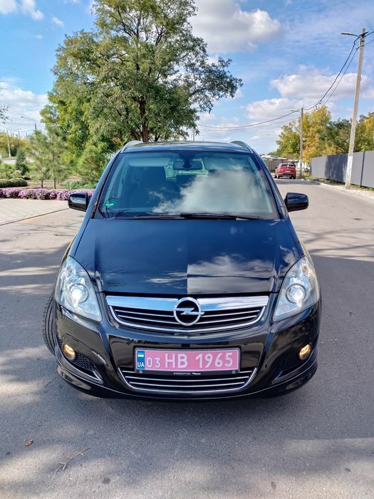 Opel ZAFIRA B, 1.8 бензин, 2012р., щойно з Німеччини.