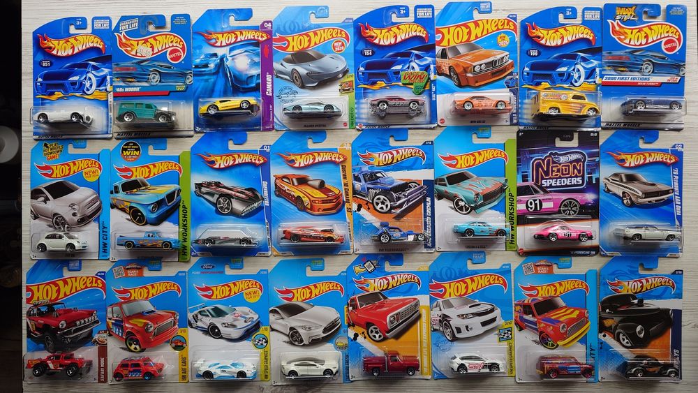 Машинки Hot Wheels