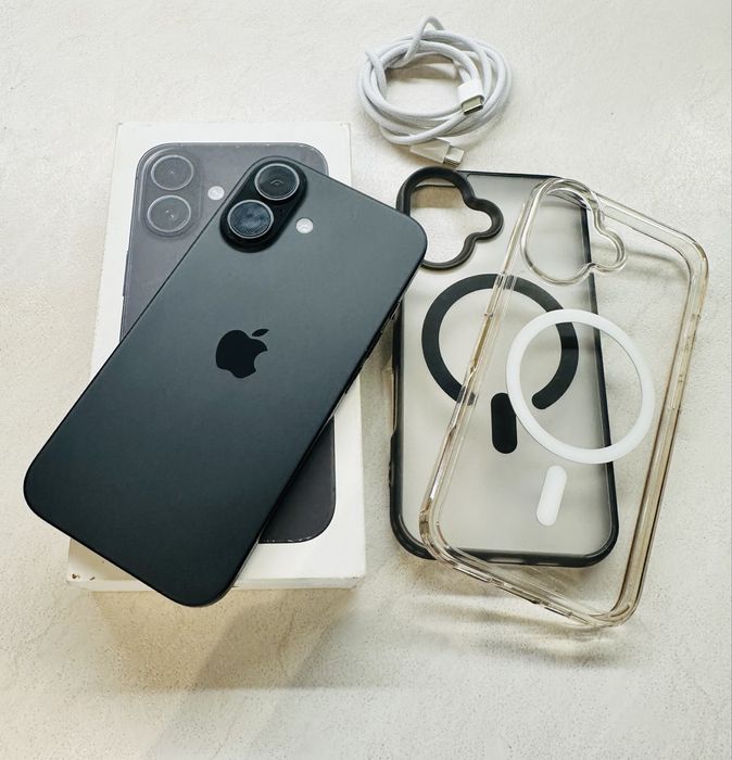 Apple iPhone 16 5G 256gb czarny komplet