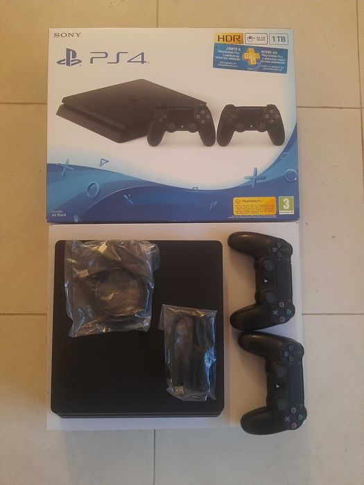 PlayStation 4 1TB