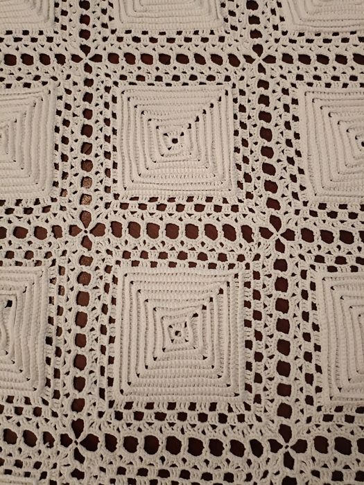 Colcha de renda feita á mão