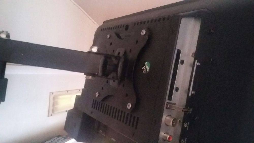 ASSEMBLY (LCD Mounts)423916673990010886