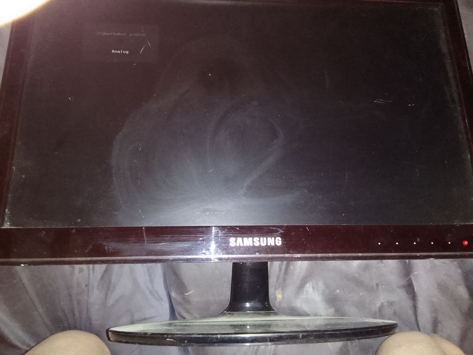 Monitor 22 SynkMastet