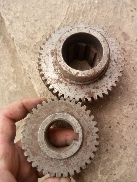 Шестерні до фрезерного  станка,  шестерня
