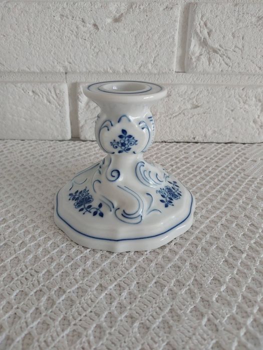 Hutschenreuther porcelanowy świecznik.