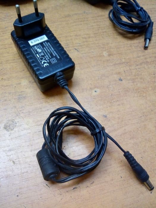 Блоки живлення 4,2-12V